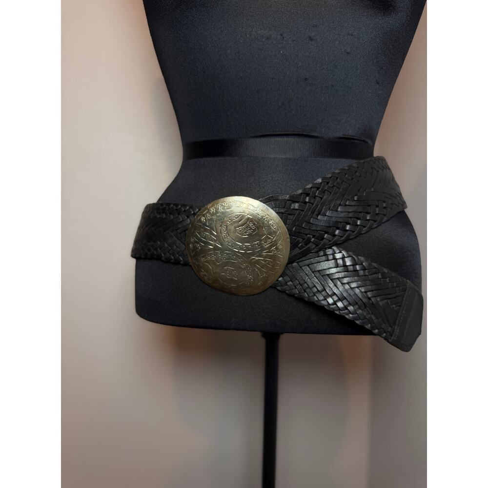 Vintage Wide Black Woven Leather Belt Gold Medallion Buckle Boho Western  M/L - Picture 4 of 9